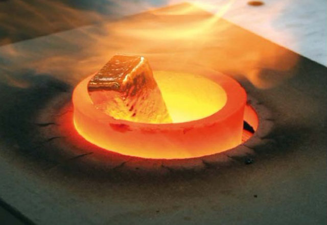 宝石と鋳造における誘導加熱機